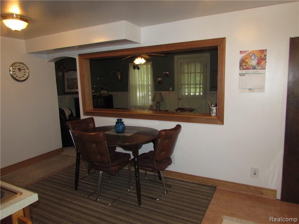 21315 Beech Daly Road Flat Rock, MI 48134 - Photo 6 of 19 IMG_4092.JPG