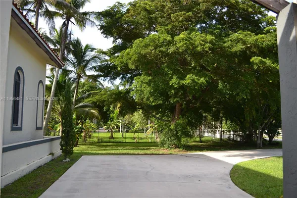 $15,000 | 5425 Southwest 190th Avenue, Unit 1, Southwest Ranches, FL 33332
