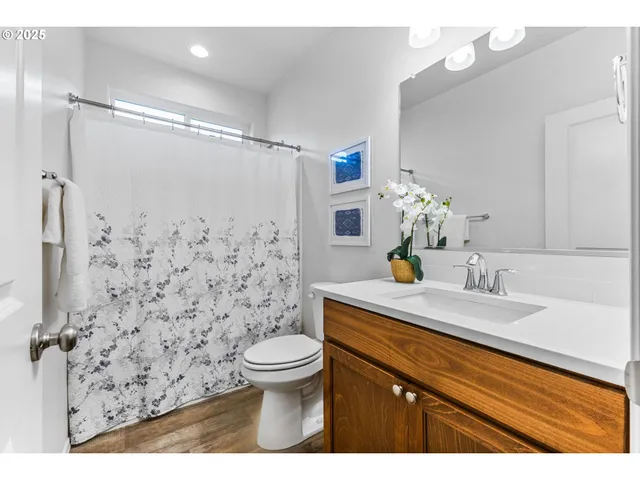 $450,000 | 1555 Adams Street, Independence, OR 97351