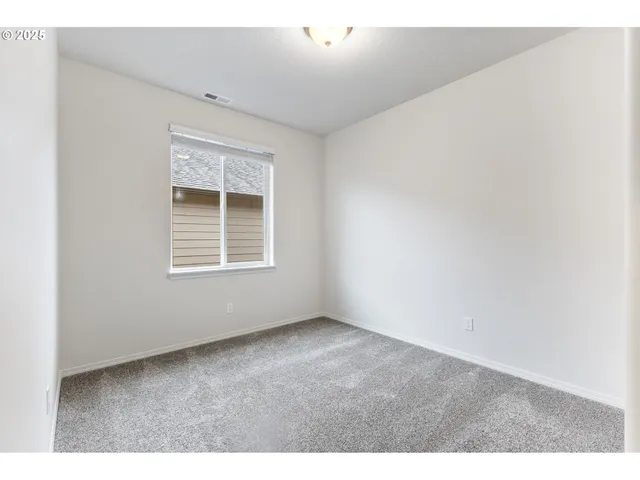 $450,000 | 1555 Adams Street, Independence, OR 97351