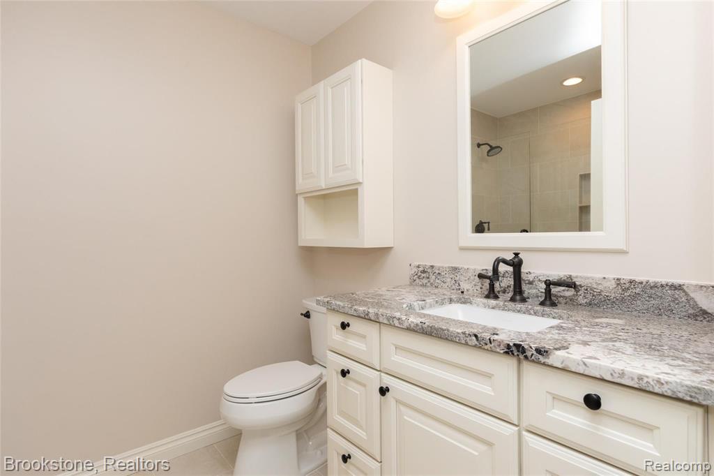 7635 Fen Ridge Clarkston, MI 48348 - Photo 49 of 62