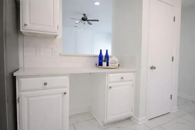 $2,800 | 2035 Lansdown Drive, Carrollton, TX 75010