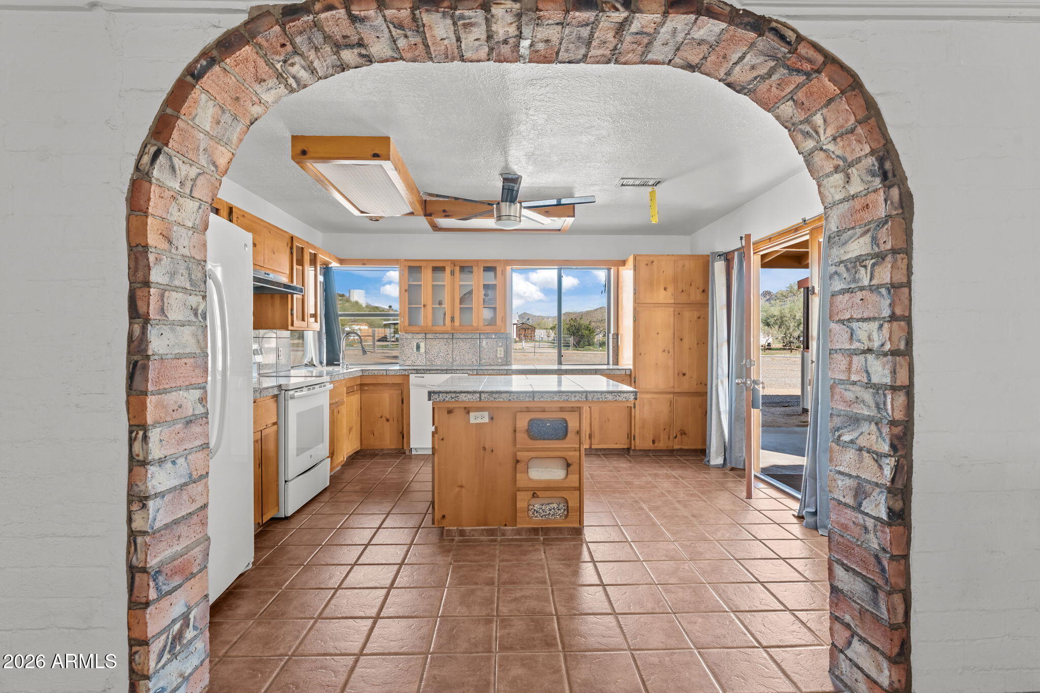 22905 Ranch Road Congress, AZ 85332 - Photo 5 of 26 7-web-or-mls-DSC00033