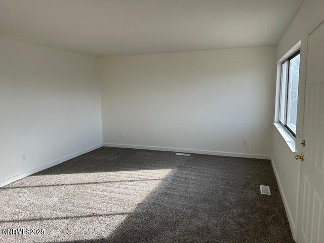 943 East Front Street Fallon, NV 89406 - Photo 8 of 17 9