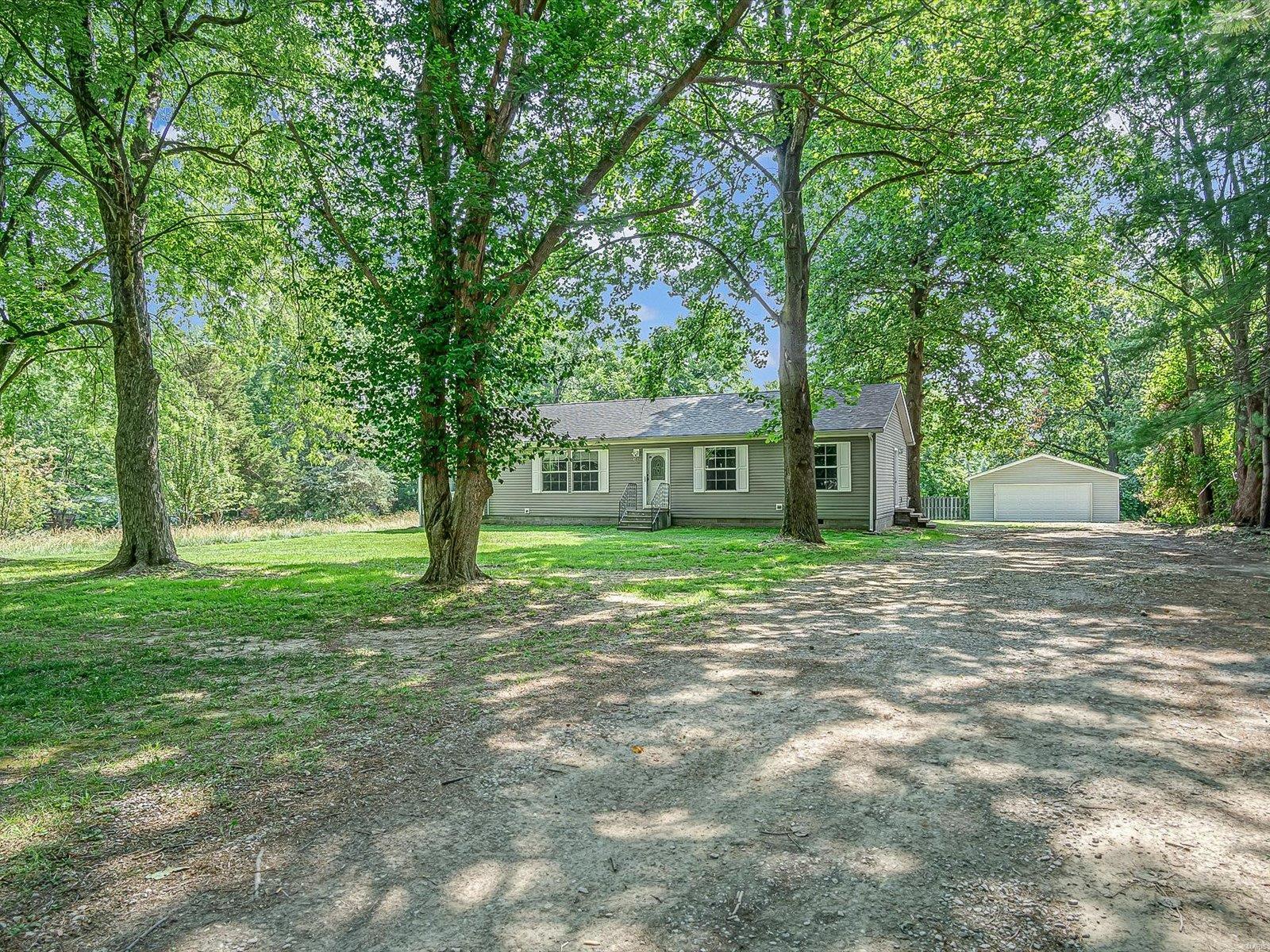 309 Union Hill Road Fairview Heights, IL 62208 - Photo 3 of 30 Gallery Image 3