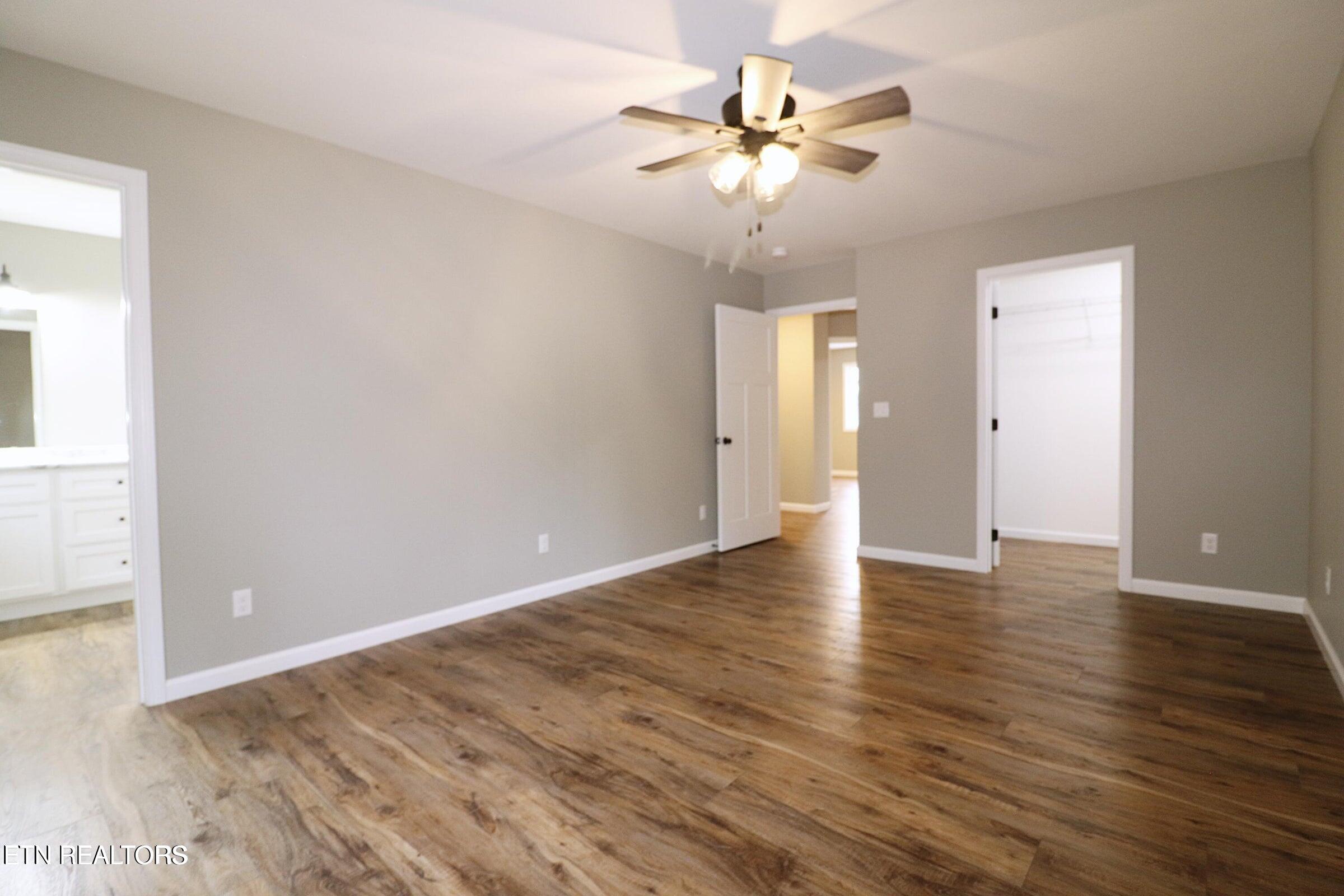 1045 Toomey Fls Road Oneida, TN 37841 - Photo 22 of 57 20240727030903274158000000-o