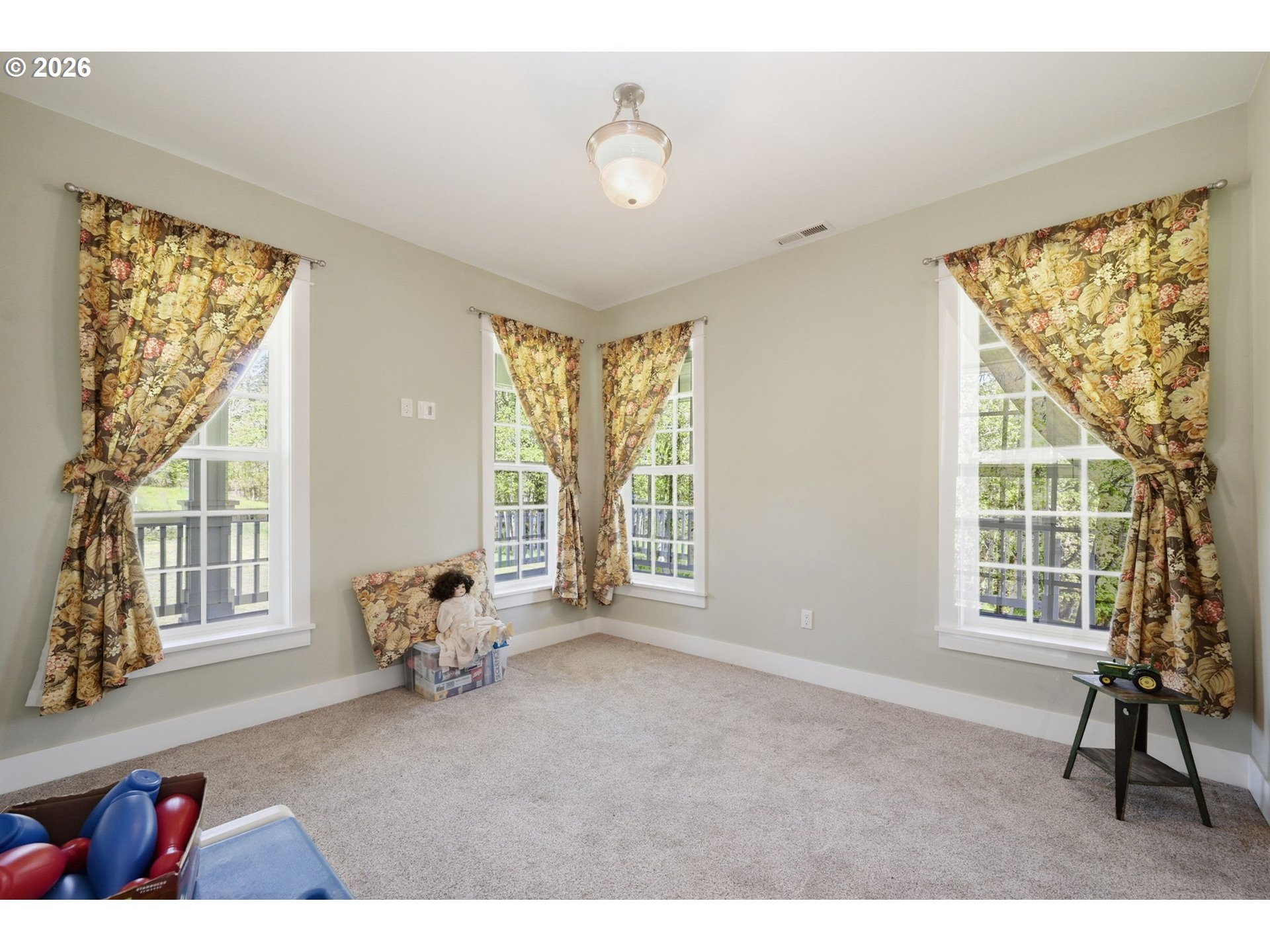 85069 Ridge Top Drive Eugene, OR 97405 - Photo 26 of 48 Bedroom