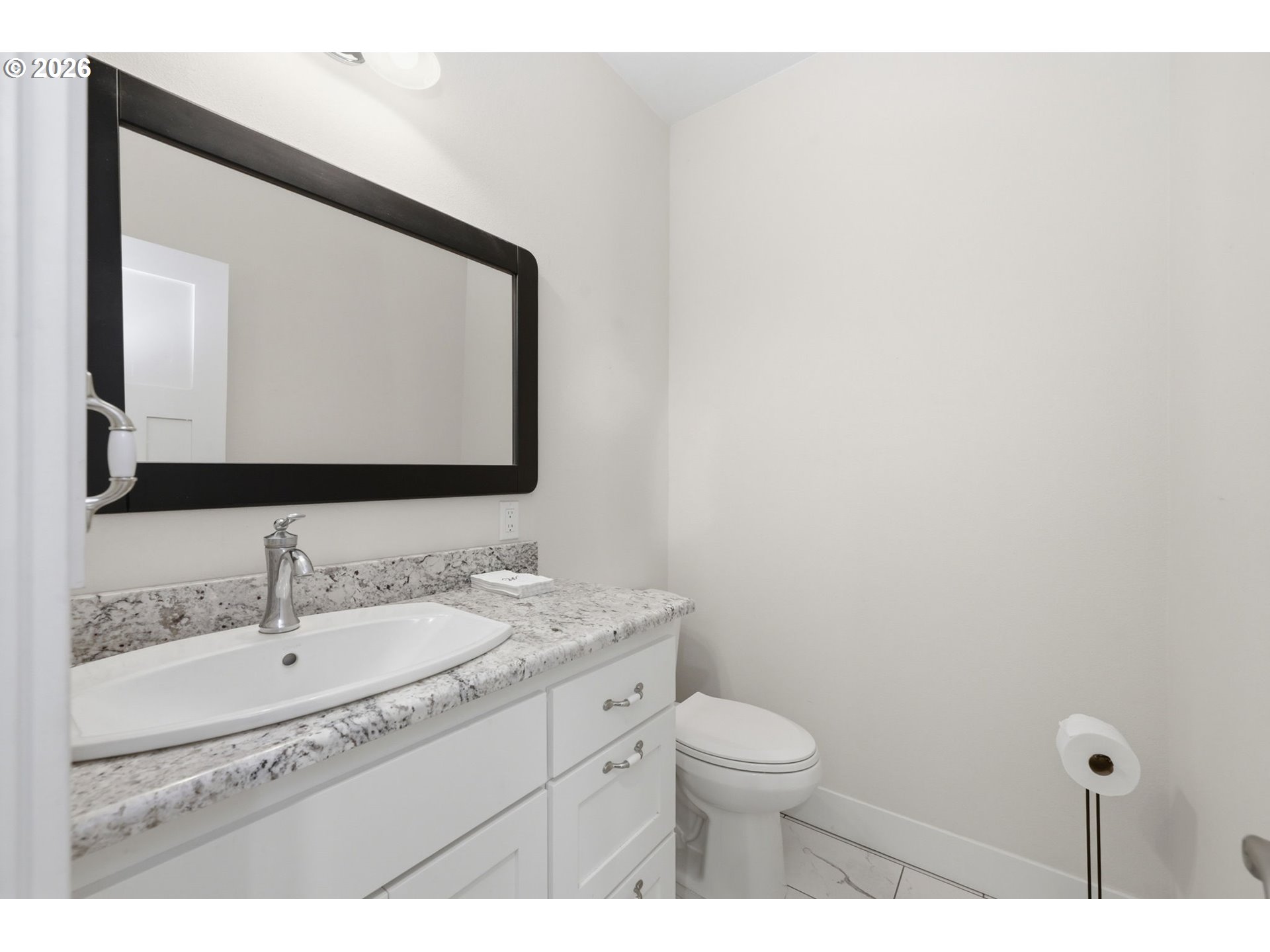85069 Ridge Top Drive Eugene, OR 97405 - Photo 27 of 48 Bathroom