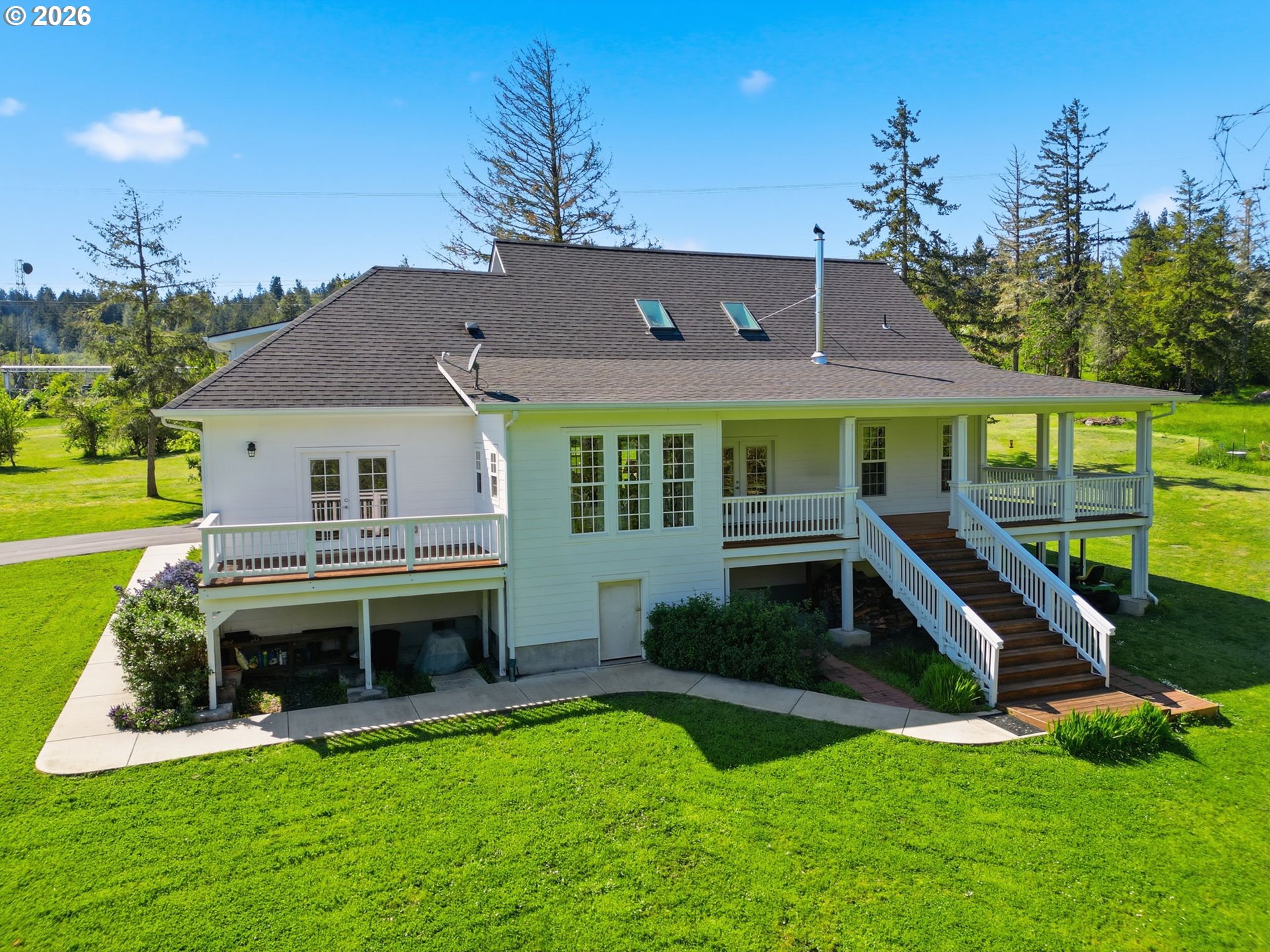 85069 Ridge Top Drive Eugene, OR 97405 - Photo 35 of 48 Backyard