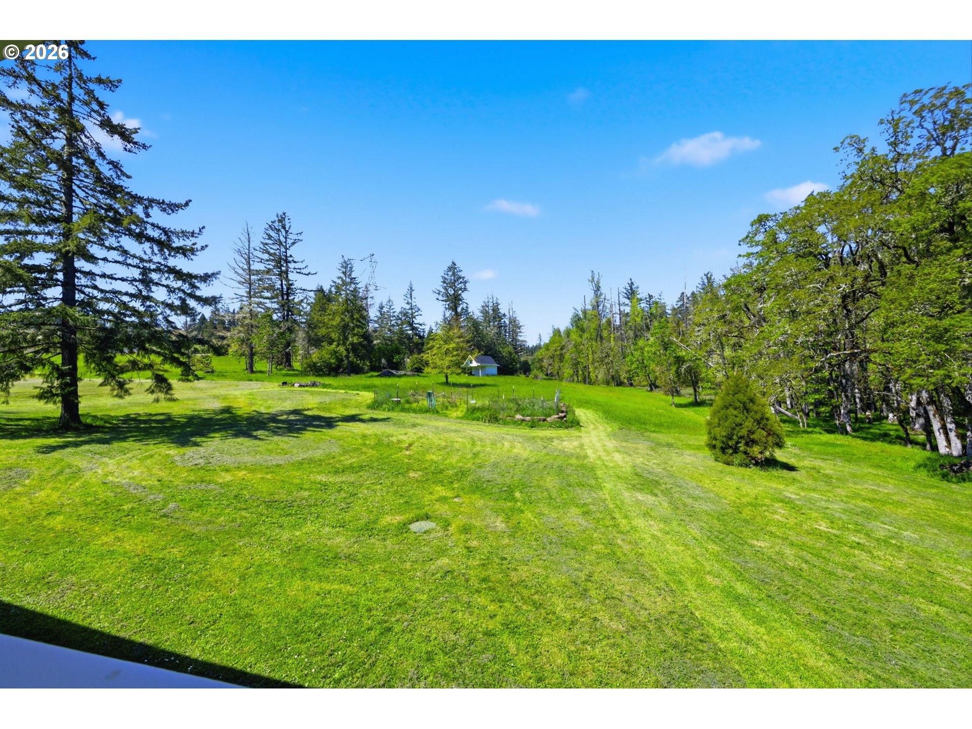 85069 Ridge Top Drive Eugene, OR 97405 - Photo 40 of 48 Yard