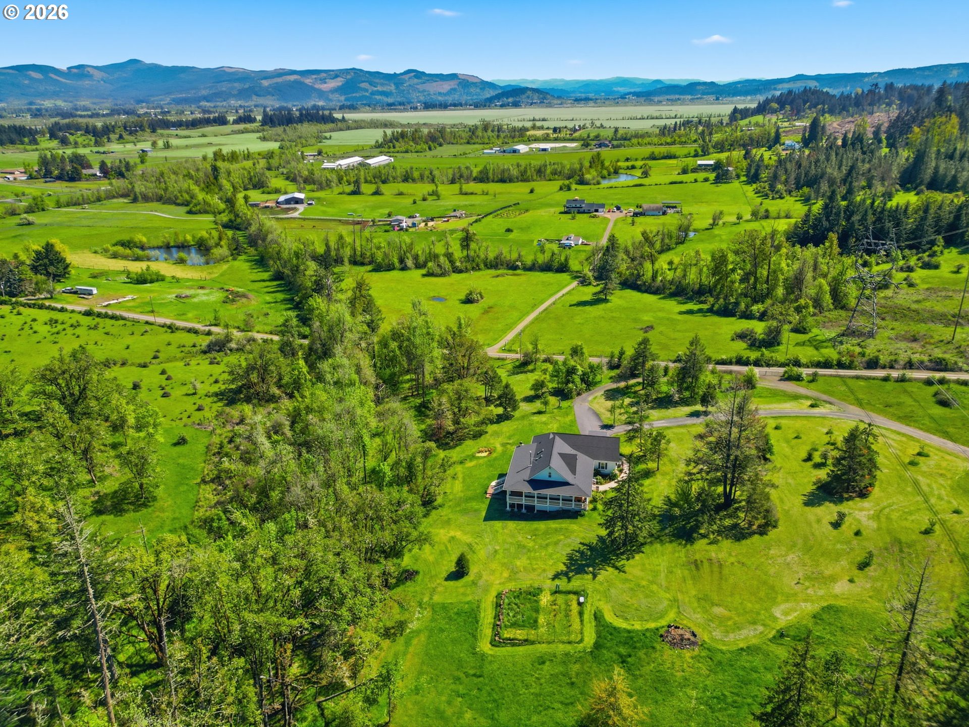 85069 Ridge Top Drive Eugene, OR 97405 - Photo 45 of 48 Drone View/UAV