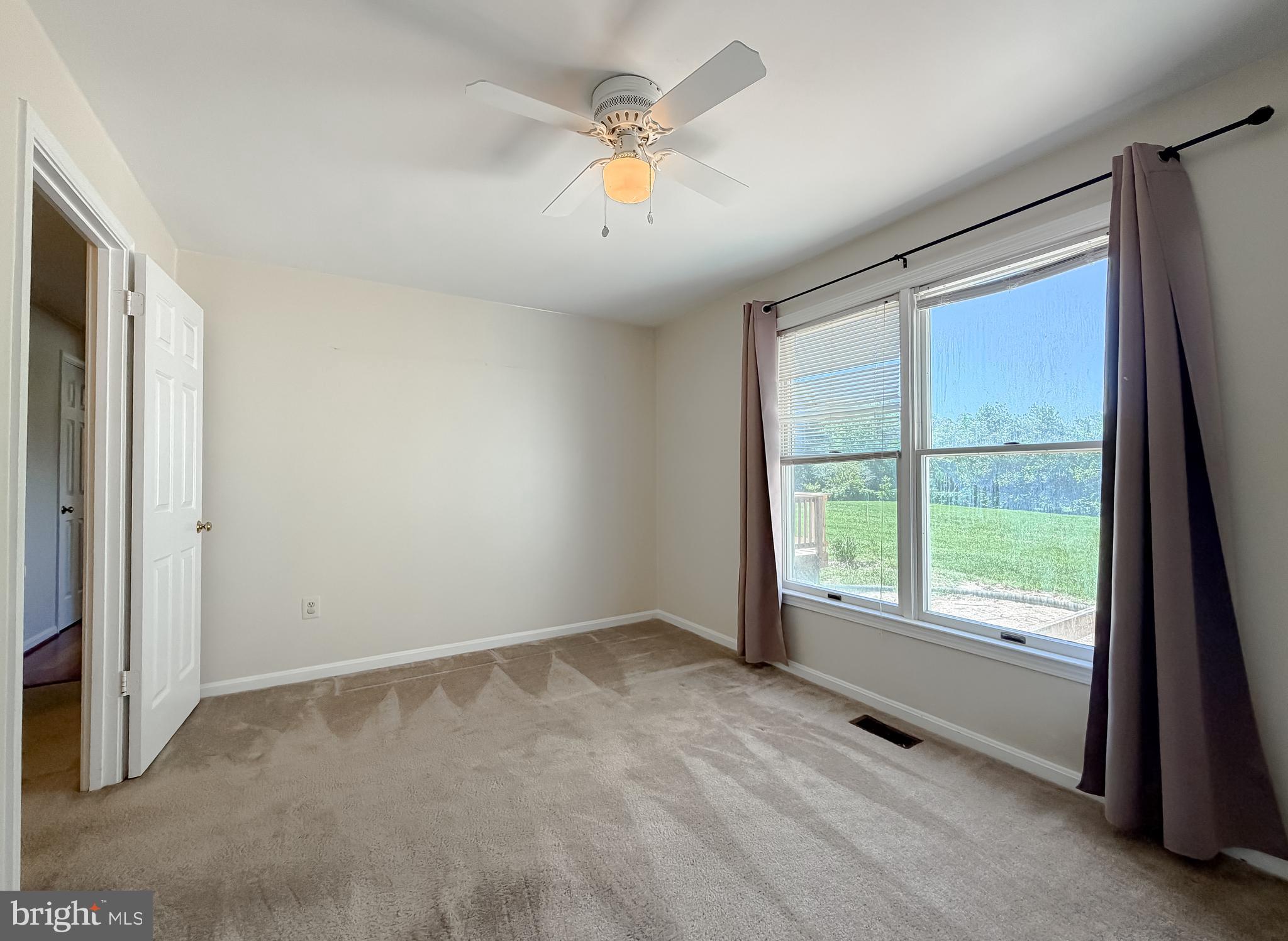 811 Cove Point Road Lusby, MD 20657 - Photo 24 of 48