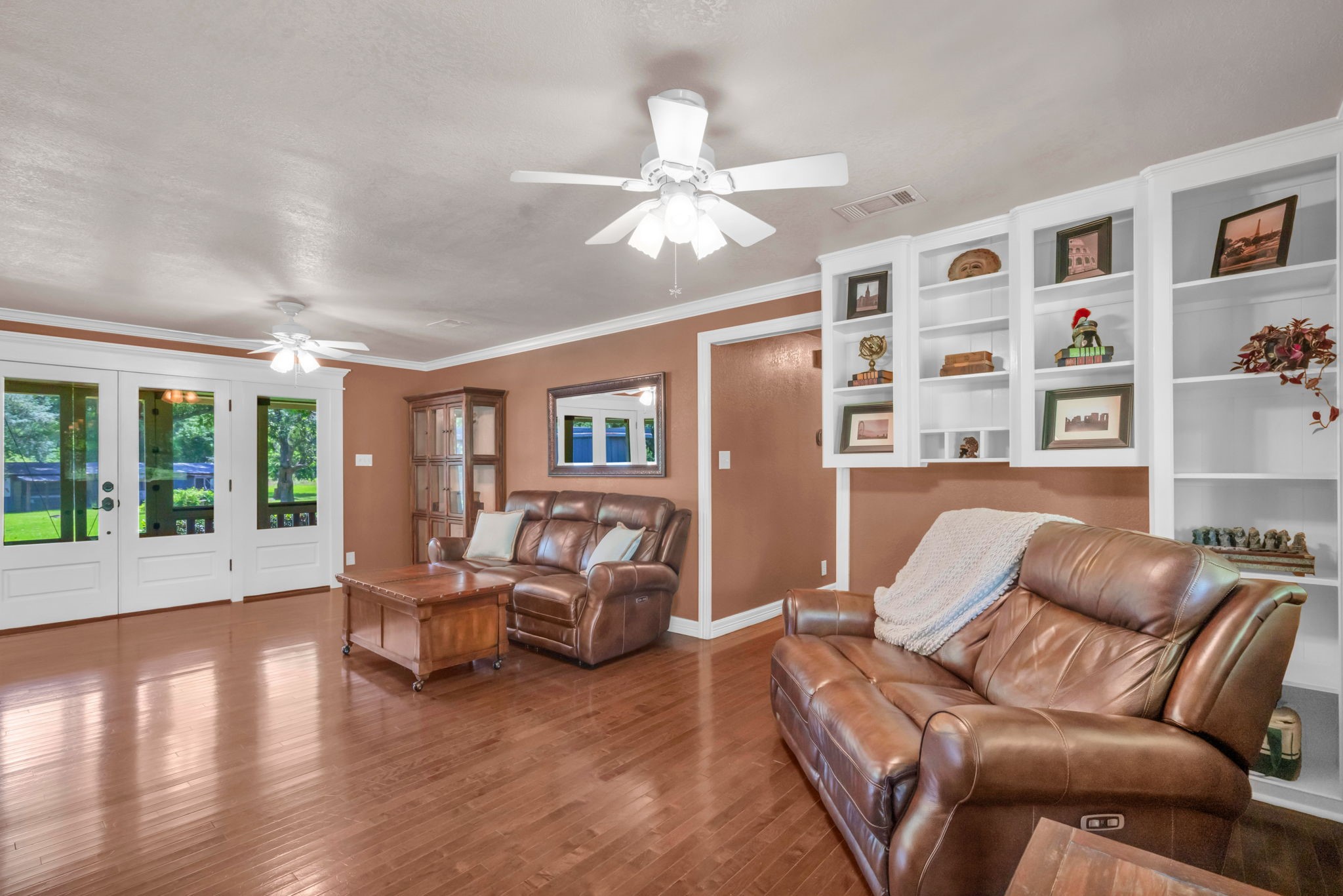 17821 Brown Road Conroe, TX 77306 - Photo 9 of 50 a living room with furniture and a large window