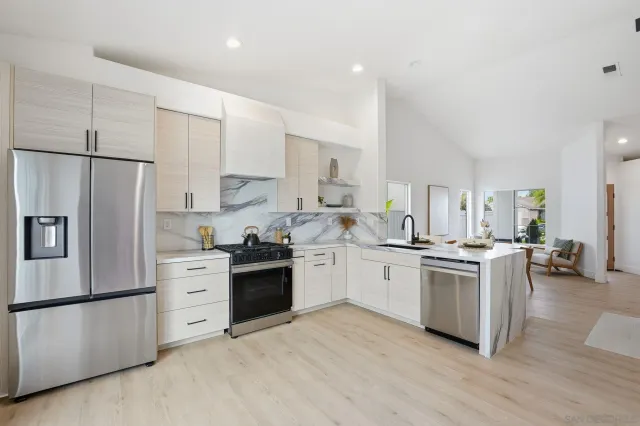 $929,000 | 183 Plumosa Street, Oceanside, CA 92058