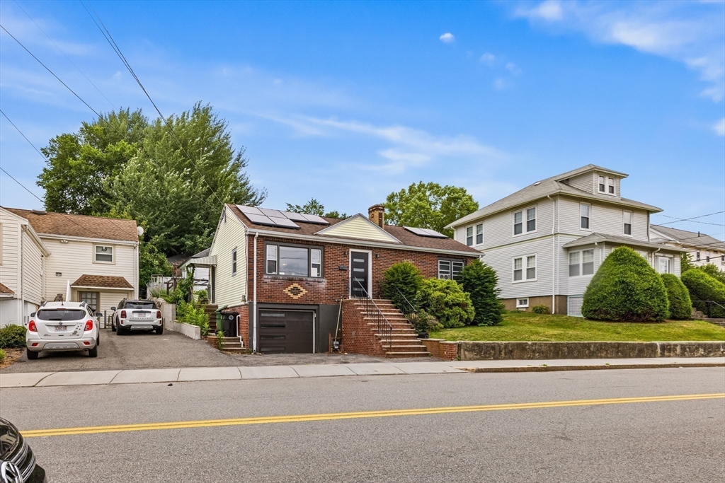218 Warren Street Watertown, MA 02472 - Photo 33 of 33