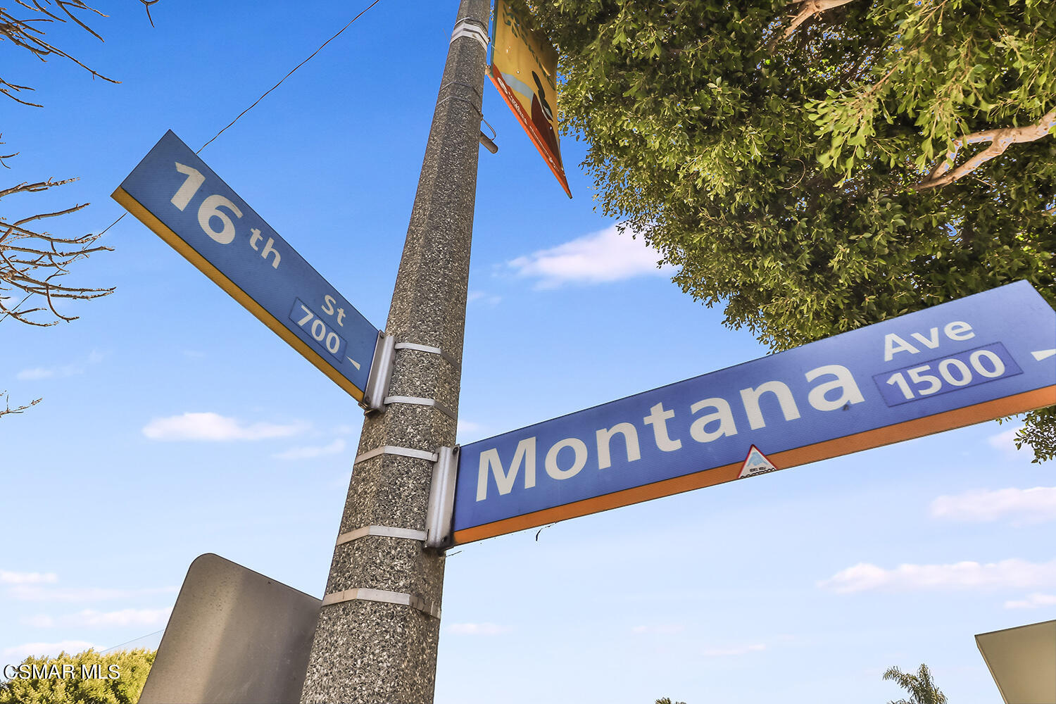 844 16th Street, Unit 5 Santa Monica, CA 90403 - Photo 28 of 31 a street sign that is on a pole