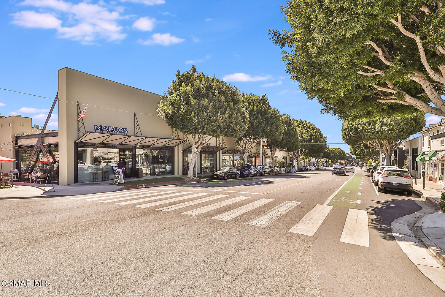 844 16th Street, Unit 5 Santa Monica, CA 90403 - Photo 29 of 31 a view of a city street from a building