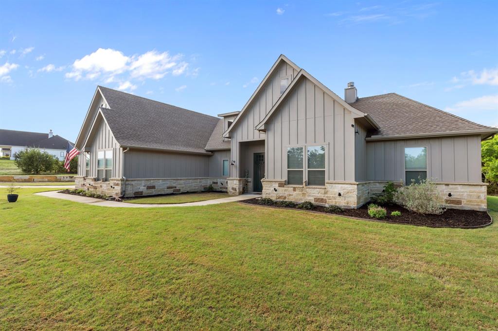351 Sharla Smelley Road Weatherford, TX 76088 - Photo 2 of 36