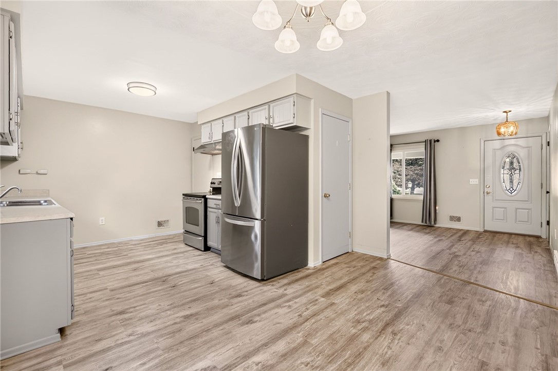 16 Ramsgate Drive Gates, NY 14624 - Photo 4 of 20 Gallery Image 4