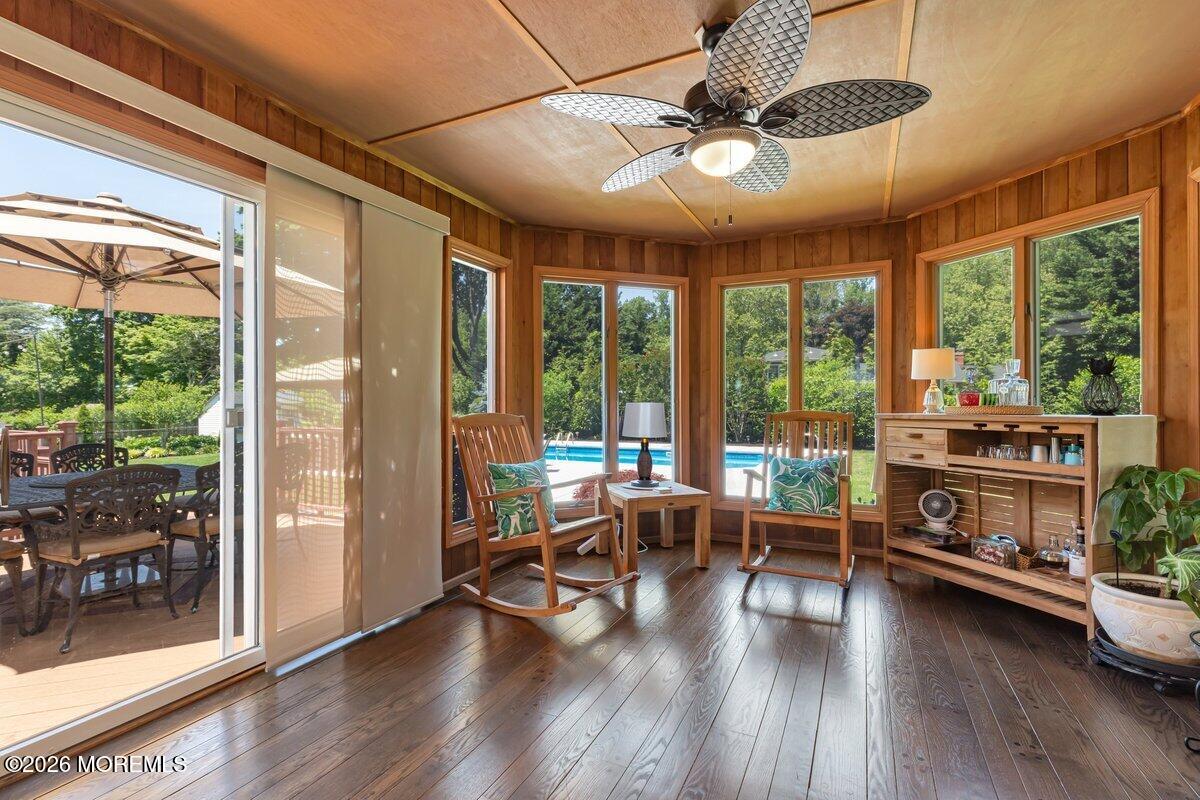 25 Pelican Road Middletown, NJ 07748 - Photo 15 of 44 Sunroom