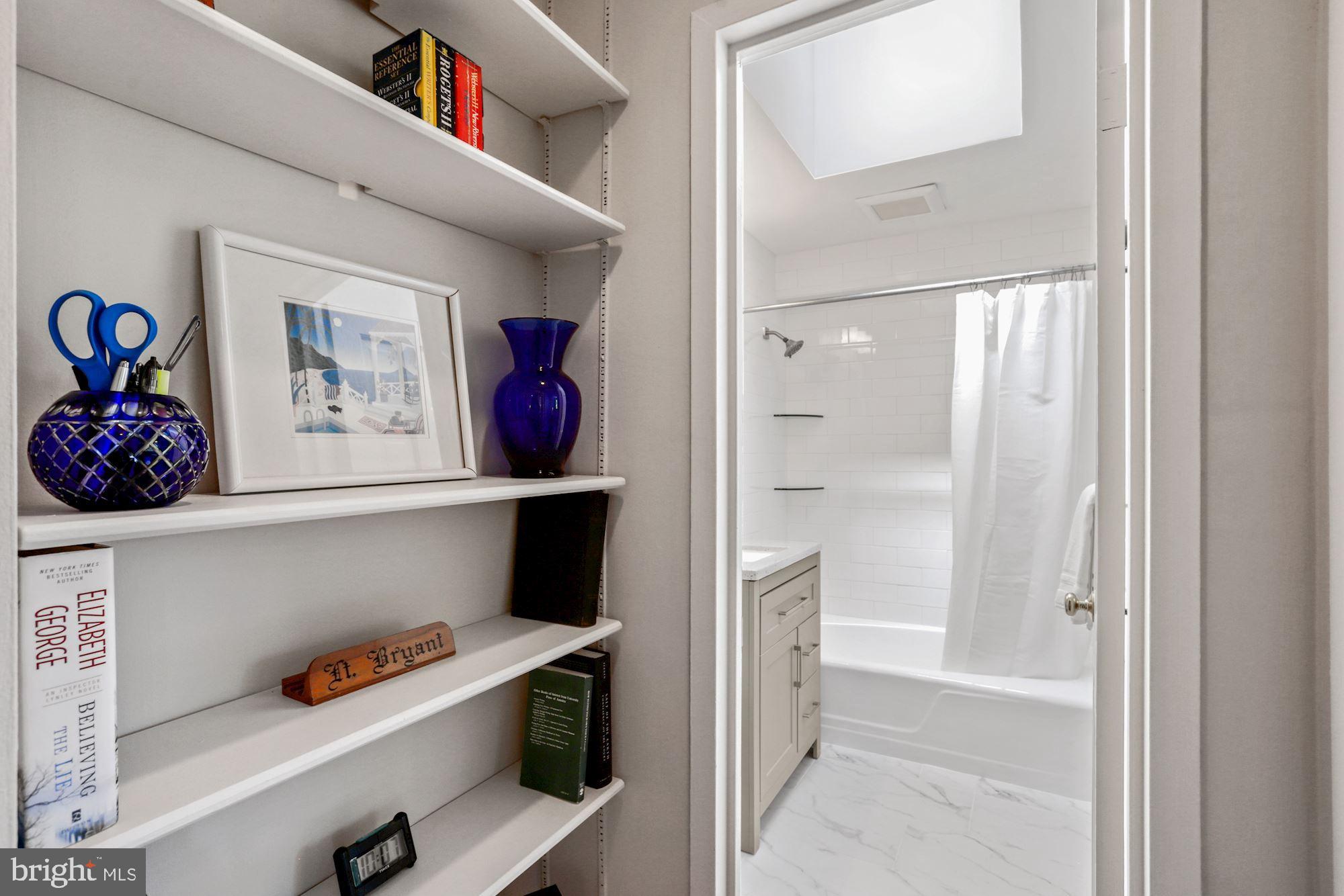 2711 Ordway Street Northwest, Unit 305 Washington, DC 20008 - Photo 19 of 31