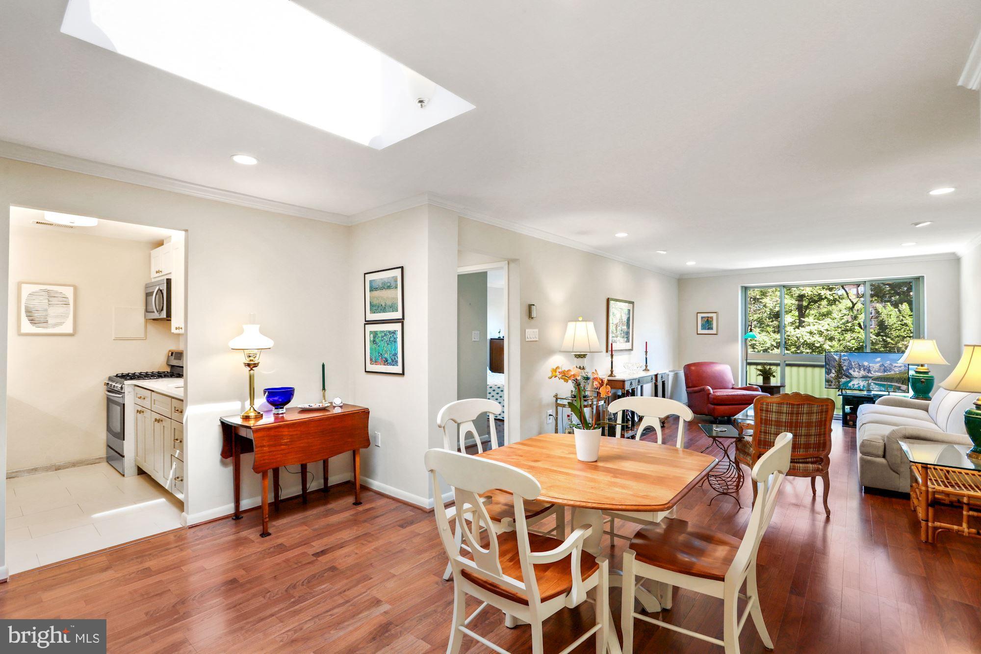 2711 Ordway Street Northwest, Unit 305 Washington, DC 20008 - Photo 6 of 31