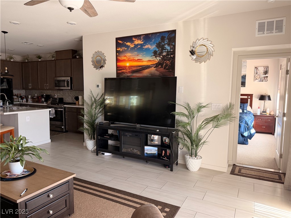 2921 Little Current Road North Las Vegas, NV 89086 - Photo 8 of 26