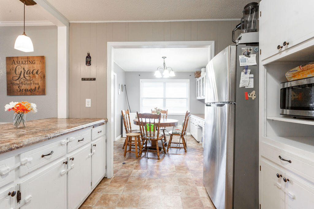 401 Graham Circle Rock Spring, GA 30739 - Photo 14 of 40 401Graham-17