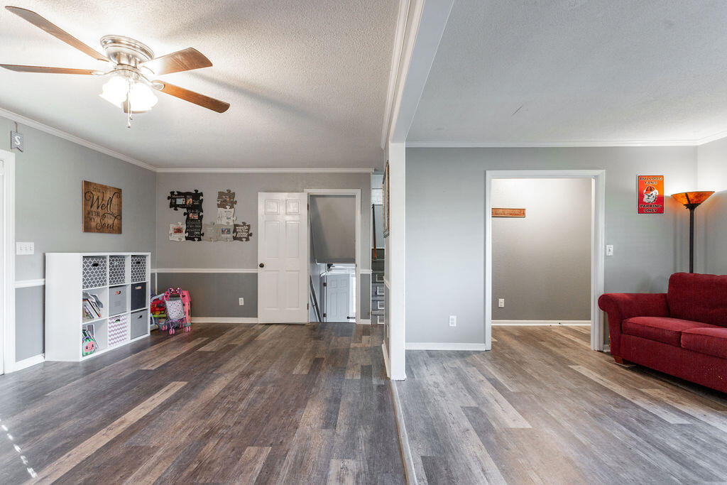 401 Graham Circle Rock Spring, GA 30739 - Photo 16 of 40 401Graham-19