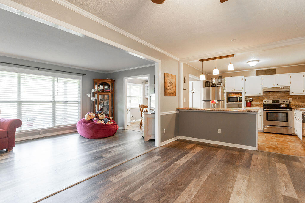 401 Graham Circle Rock Spring, GA 30739 - Photo 19 of 40 401Graham-22