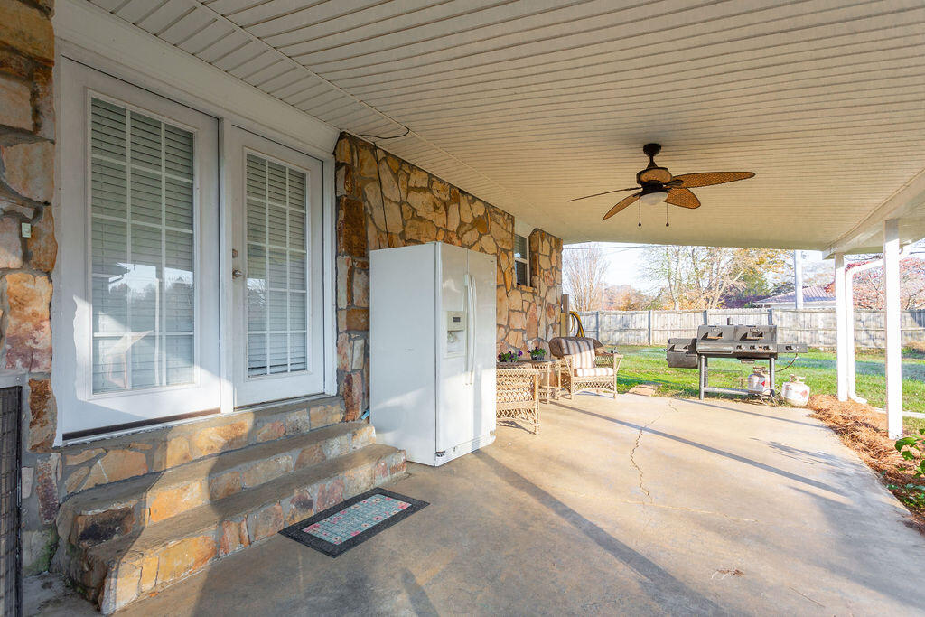 401 Graham Circle Rock Spring, GA 30739 - Photo 34 of 40 401Graham-37