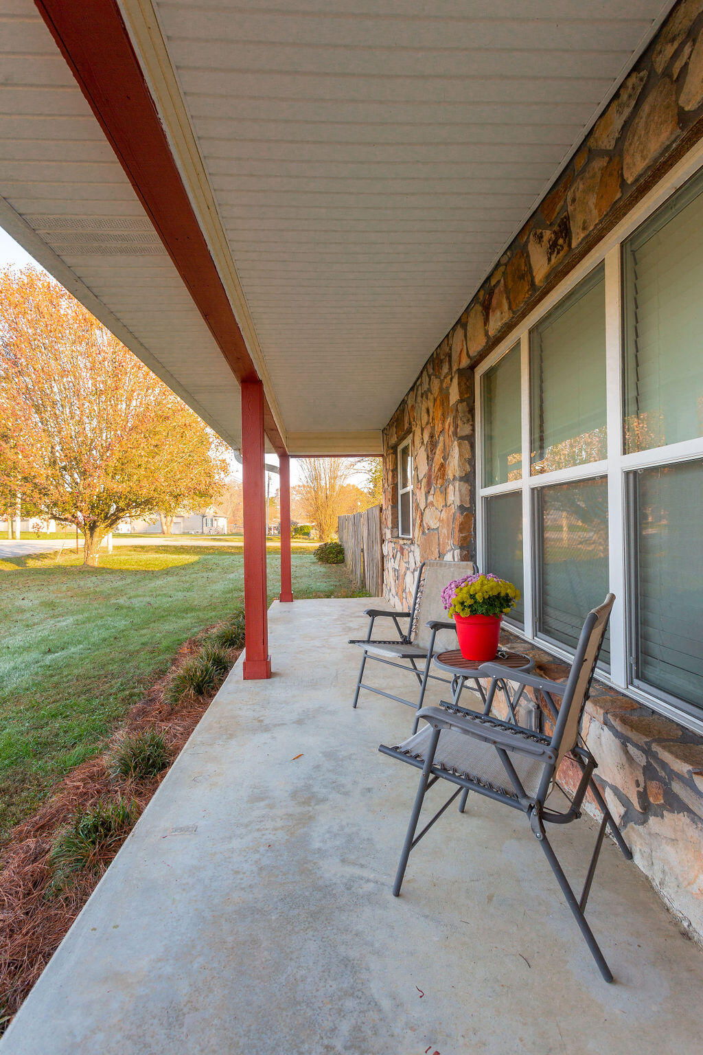 401 Graham Circle Rock Spring, GA 30739 - Photo 5 of 40 401Graham-7