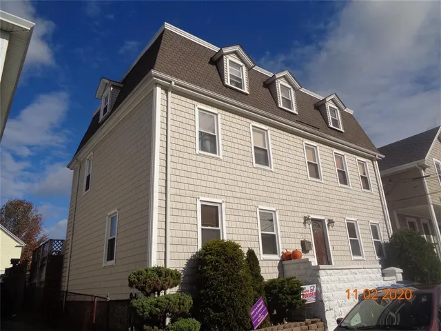 $4,250 | 20 Lee Avenue, Unit 2, Newport, RI 02840