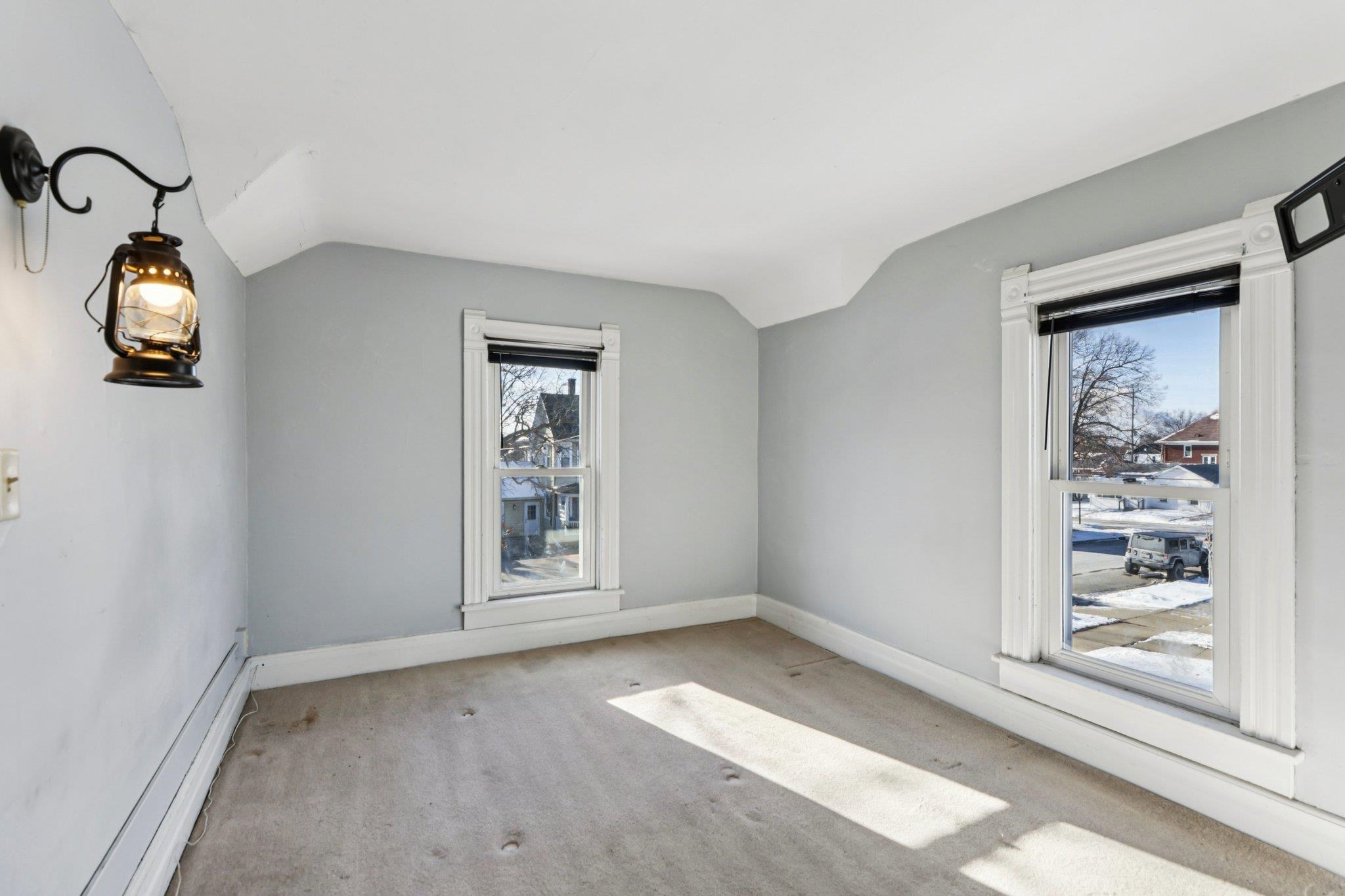 1215 10th Street Monroe, WI 53566 - Photo 18 of 35