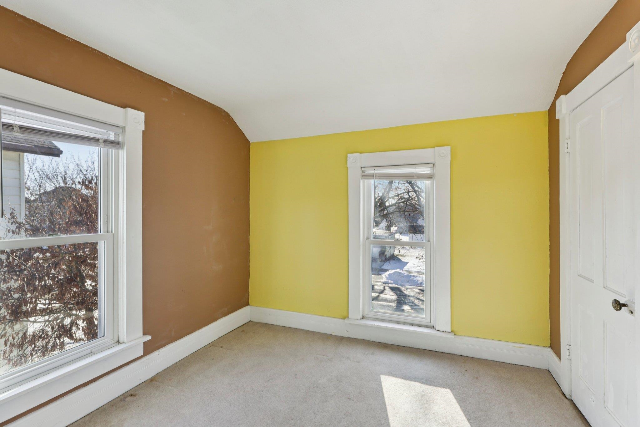 1215 10th Street Monroe, WI 53566 - Photo 23 of 35