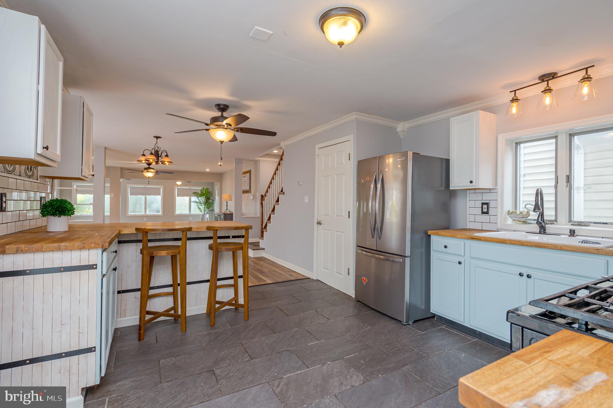265 Lafayette Avenue Hamilton, NJ 08610 - Photo 12 of 21 Kitchen