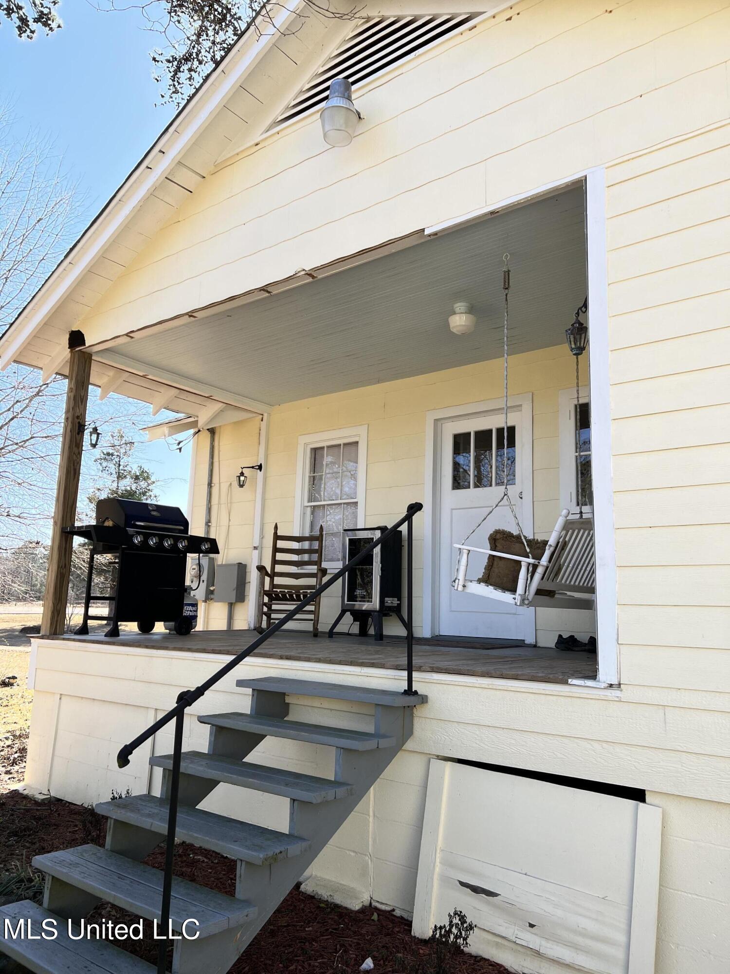 3394 Star Road Florence, MS 39073 - Photo 6 of 29 573D5F3A-055B-4954-A8E8-C1F56B8AB325