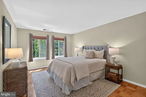 $495,000 | 5809 Edson Lane, Unit 103, North Bethesda, MD 20852