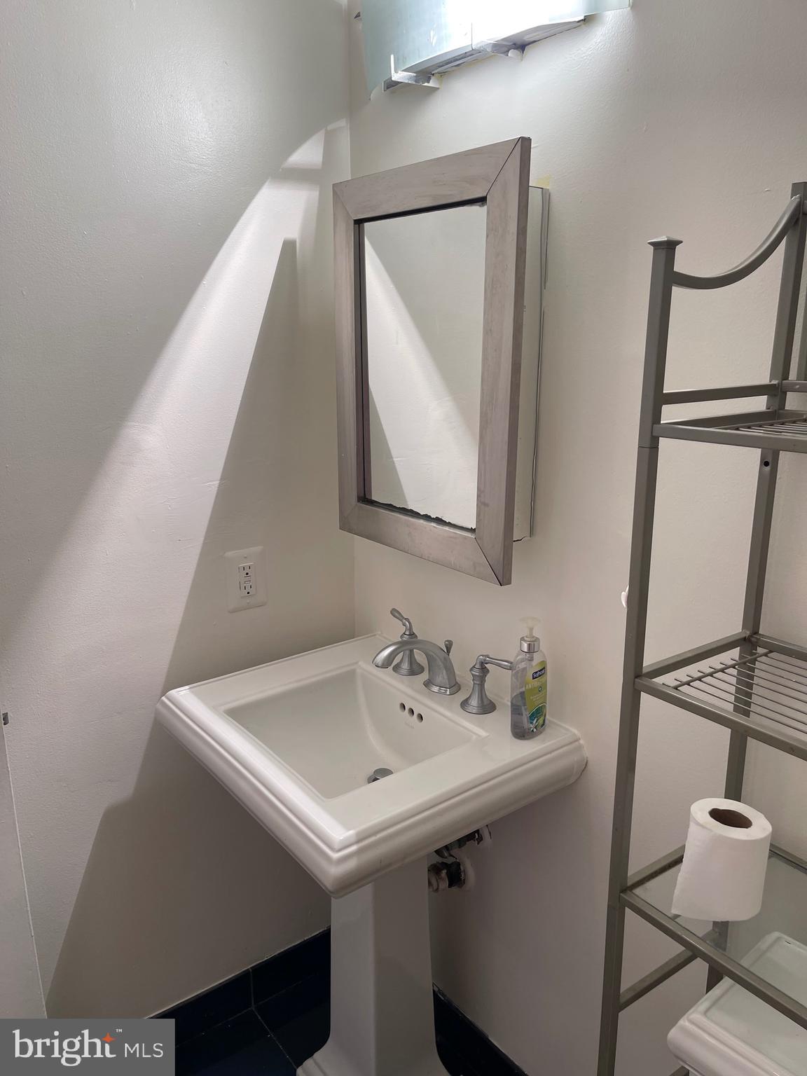 1011 Hunter Street, Unit F2 Baltimore, MD 21202 - Photo 26 of 30