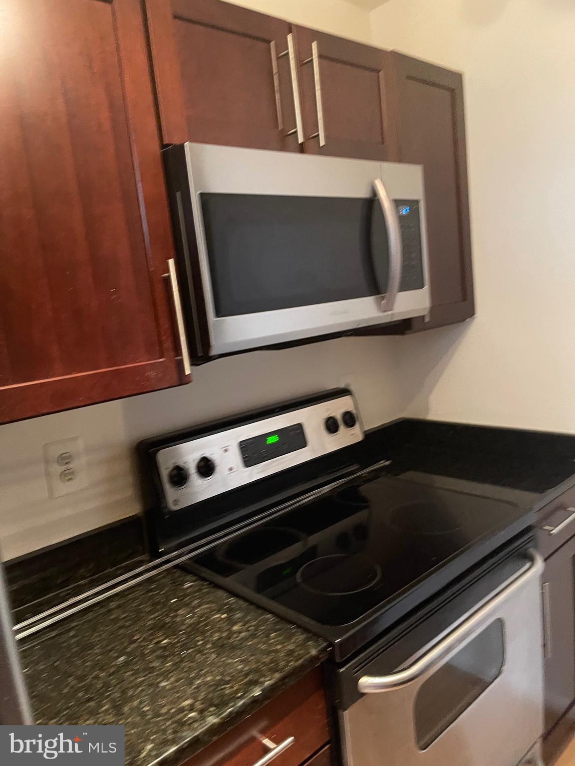 1011 Hunter Street, Unit F2 Baltimore, MD 21202 - Photo 3 of 30