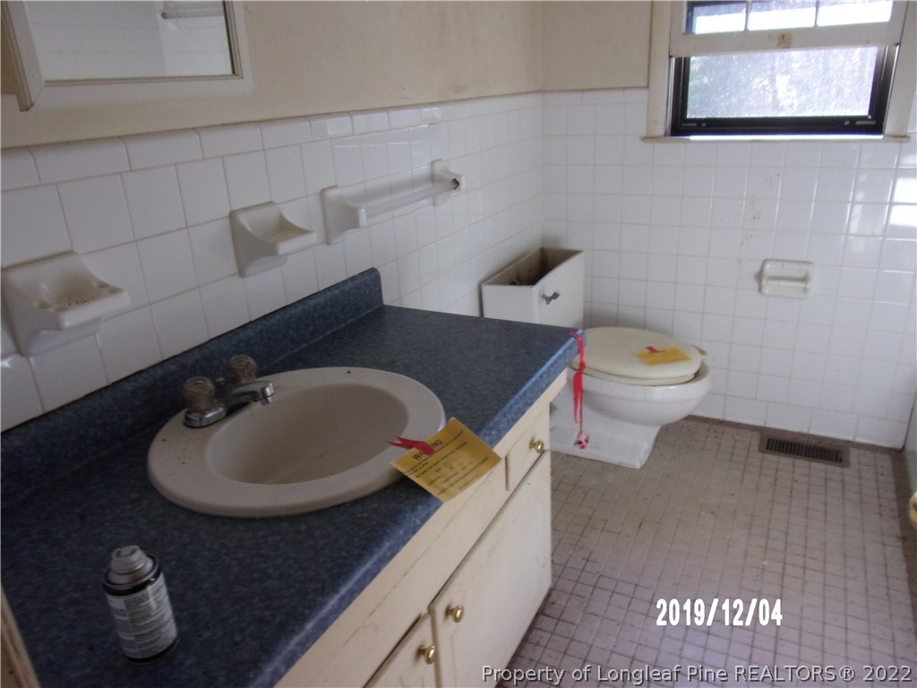 3332 Thompson Road Bunnlevel, NC 28323 - Photo 5 of 10 Gallery Image 5