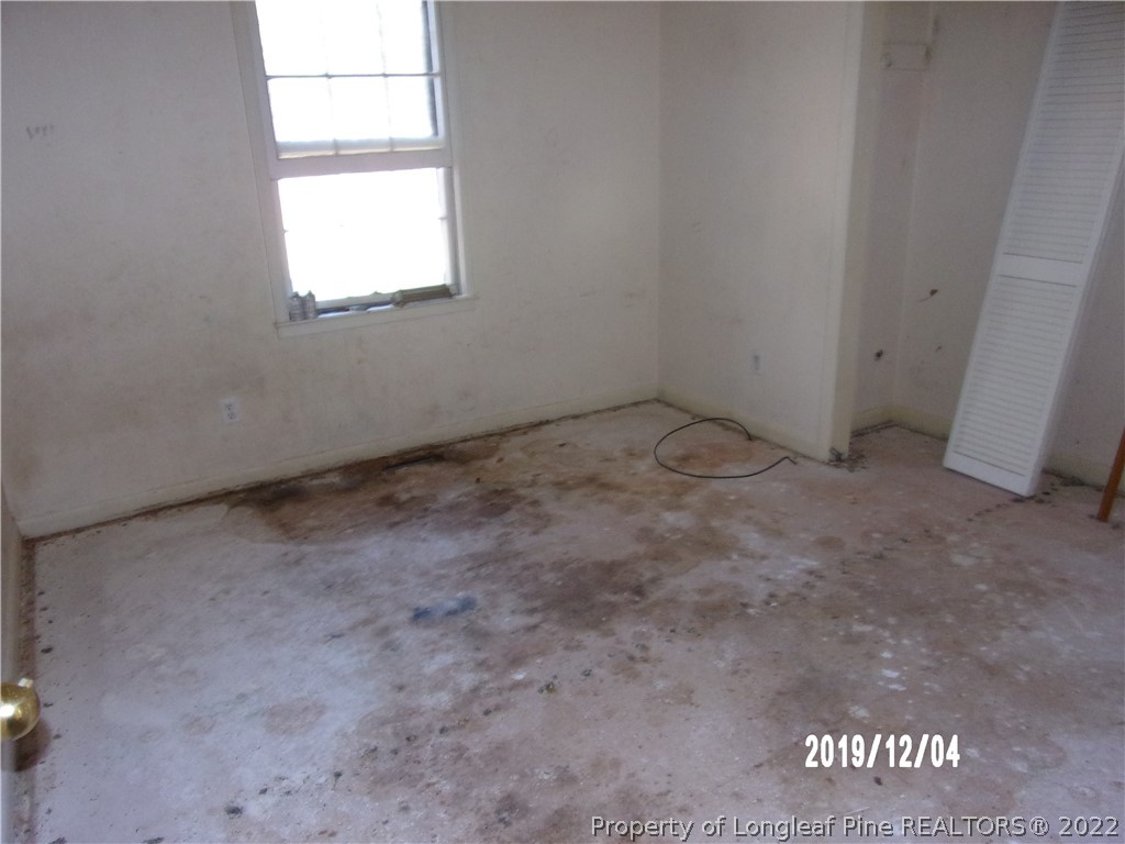 3332 Thompson Road Bunnlevel, NC 28323 - Photo 7 of 10 Gallery Image 7