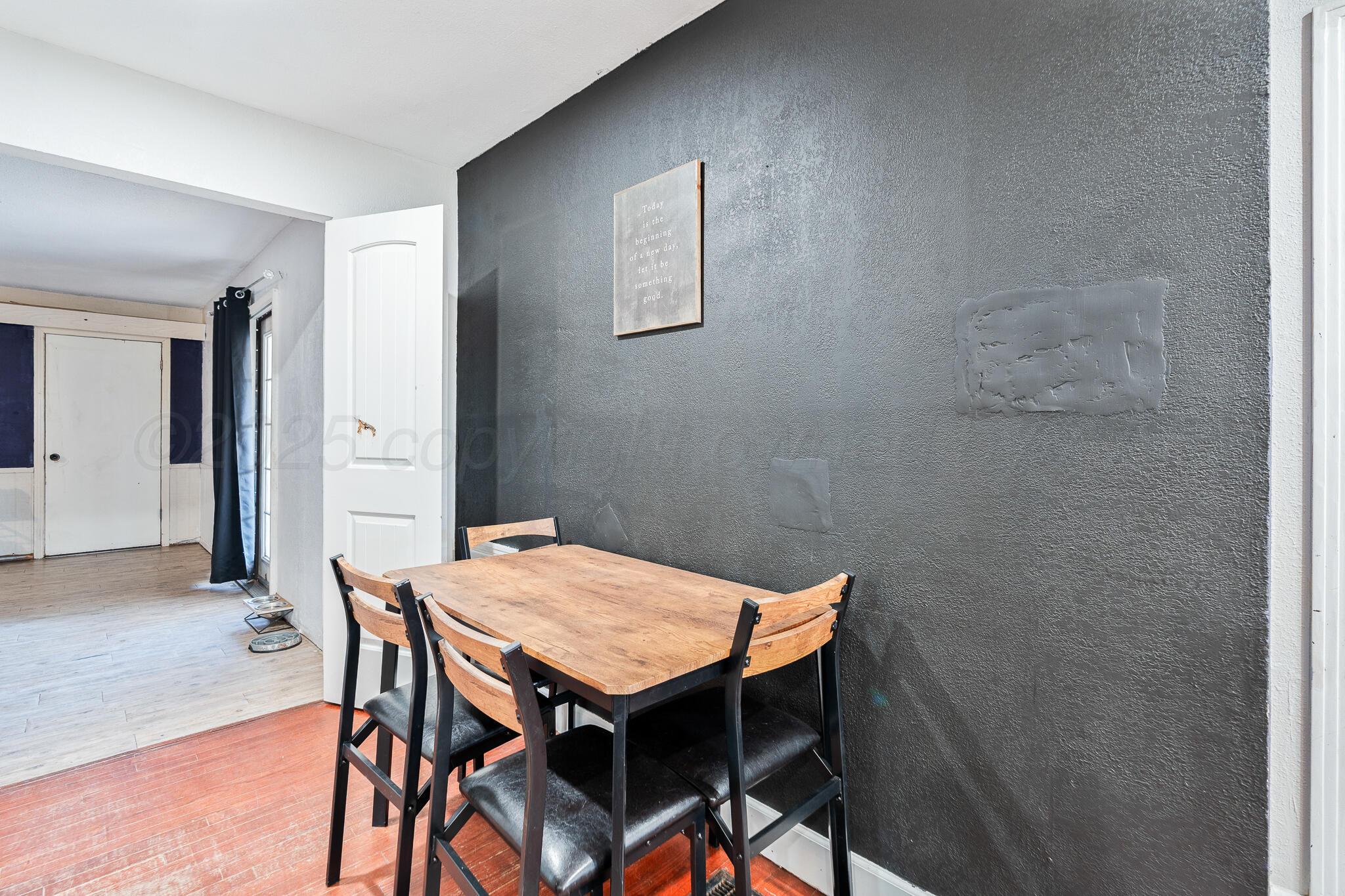 1814 Magnolia Street Amarillo, TX 79107 - Photo 10 of 26 a view of a dining room with furniture