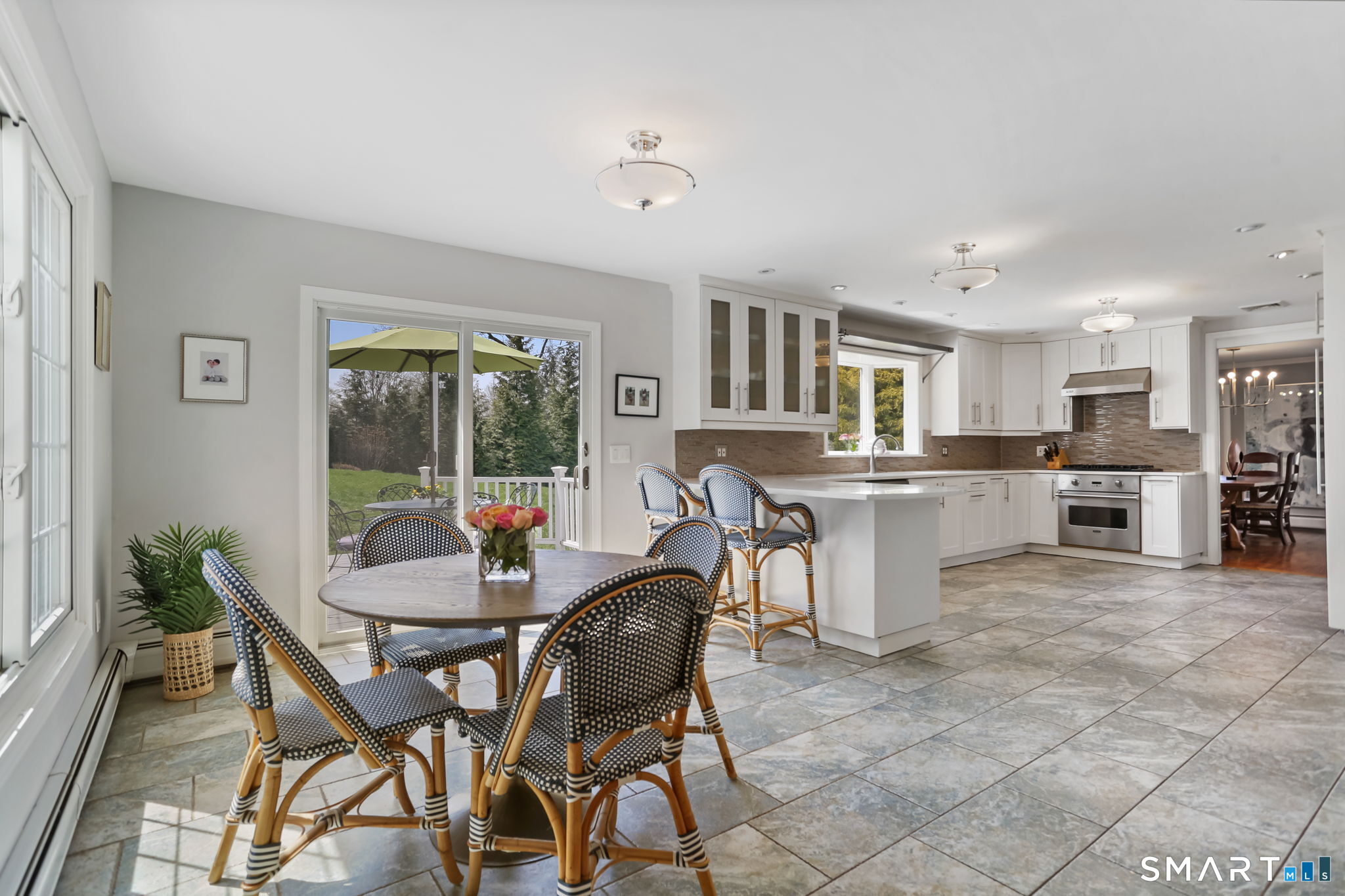 3 Valley Field Road Westport, CT 06880 - Photo 9 of 34