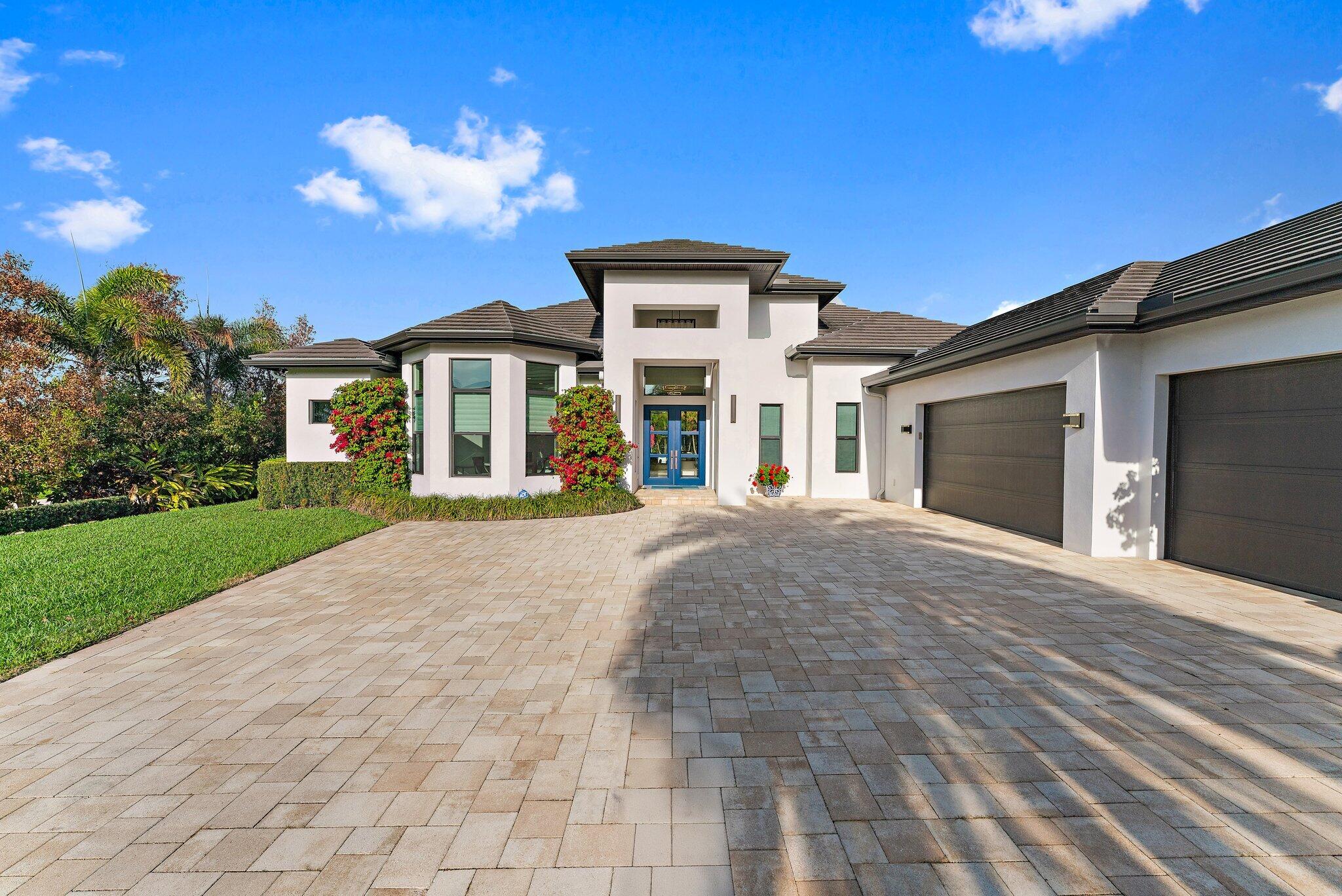 17560 Southeast Conch Bar Avenue Jupiter, FL 33469 - Photo 2 of 58 002-17560SEConchBarAve-Jupiter-SMALL