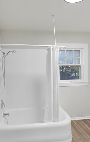 $269,000 | 624 Lincoln Avenue, Elgin, IL 60120