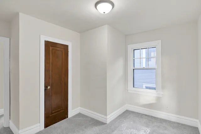 $269,000 | 624 Lincoln Avenue, Elgin, IL 60120