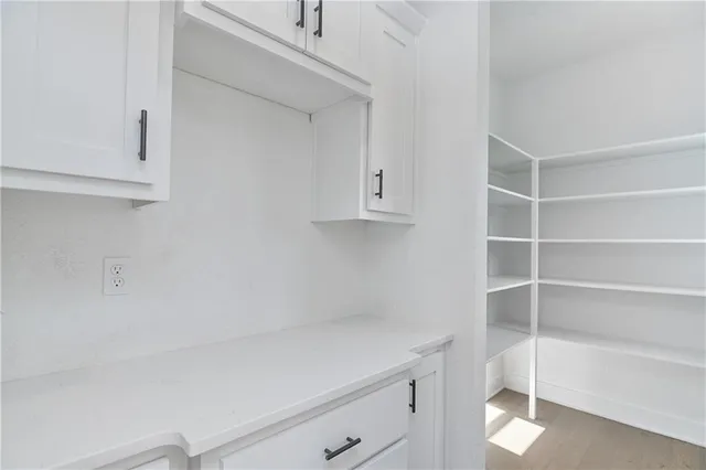 $739,950 | 6115 Lewis Drive, Shawnee, KS 66226