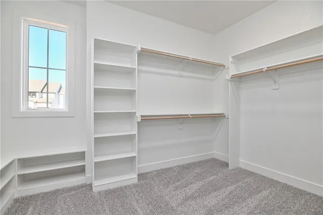 $739,950 | 6115 Lewis Drive, Shawnee, KS 66226