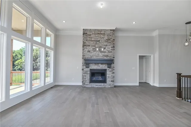 $739,950 | 6115 Lewis Drive, Shawnee, KS 66226